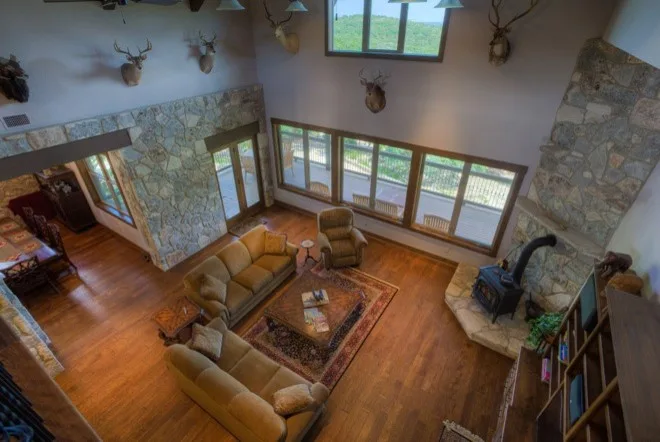 Lounge Areas by Dyal Custom Homes - Photo 4