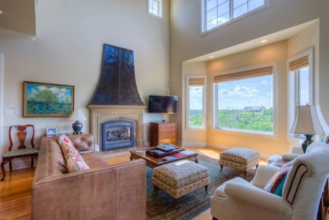 Lounge Areas by Dyal Custom Homes - Photo 5