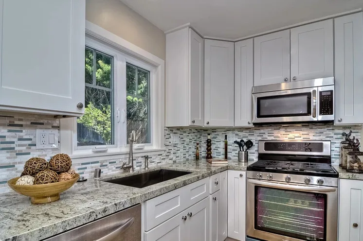 Big Wood Cabinets, LLC - Photo 11