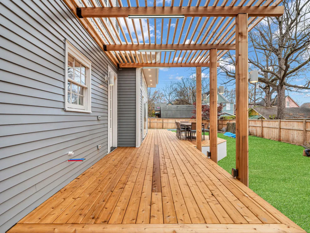Historic Indianapolis Outdoor Living by T. Morgan Construction, Inc. - Photo 8