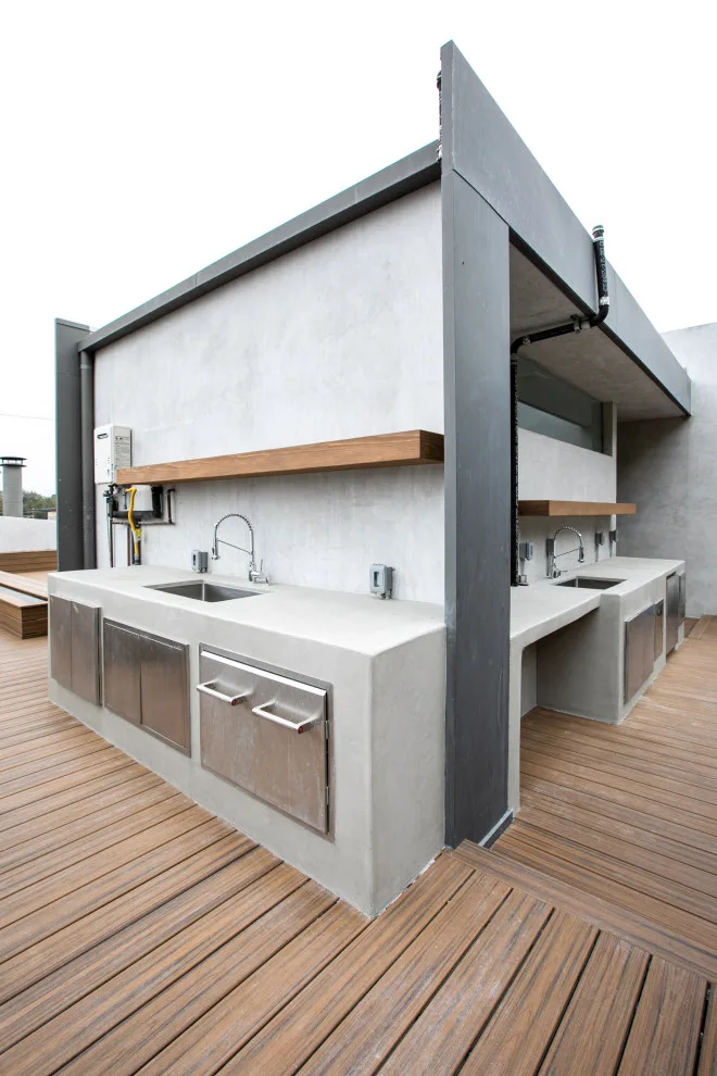 Outerknown - rooftop transformation by SB Construction & Remodeling - Photo 6