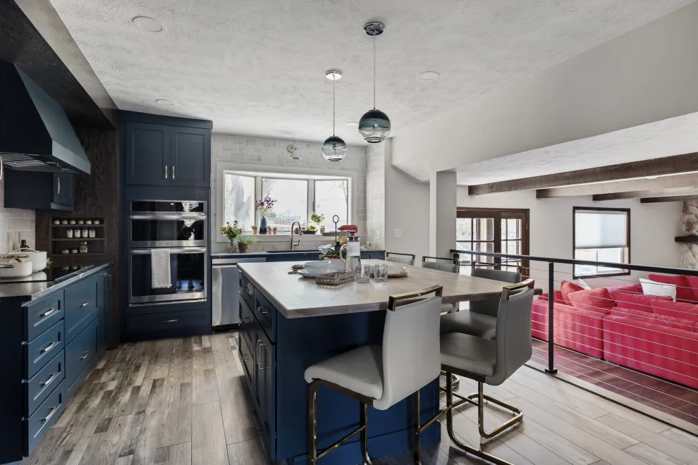 Azure Oak Retreat by Tangerine Designs Kitchens And Baths - Photo 5