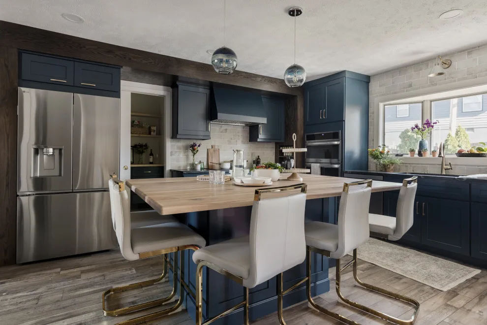 Azure Oak Retreat by Tangerine Designs Kitchens And Baths - Photo 4