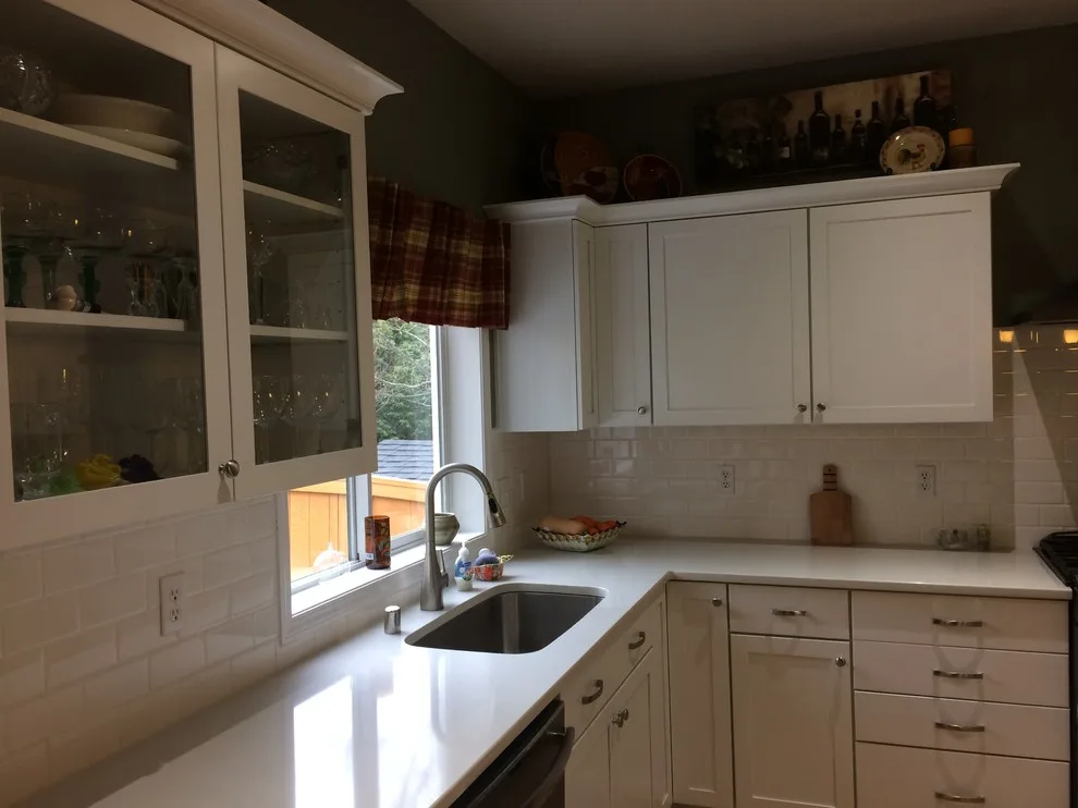 Camas Transitional Kitchen in the Pacific Northwest by G&Z Construction - Photo 2