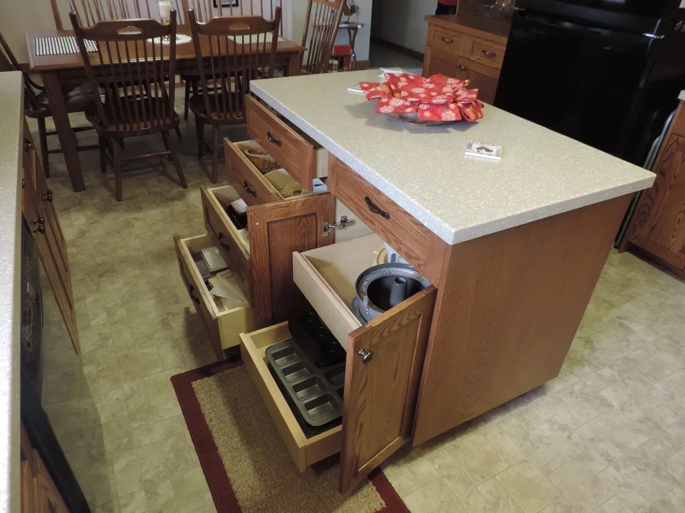 Unusual renovation by Decker Cabinets - Photo 7
