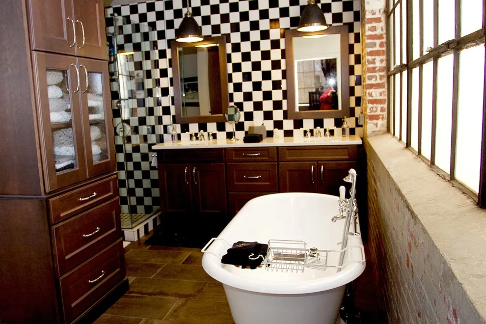 Piedmont Leaf Lofts: Primary and Secondary Bathrooms by Timber And Stone Renovations, Inc. - Photo 5