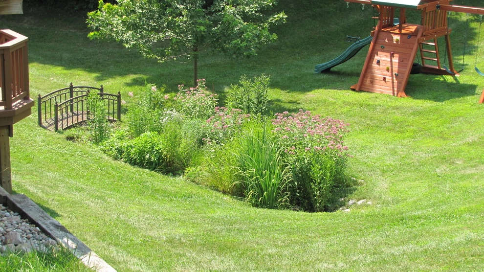 Compilation of Rain Garden Projects by Creating Sustainable Landscapes, LLC - Photo 8