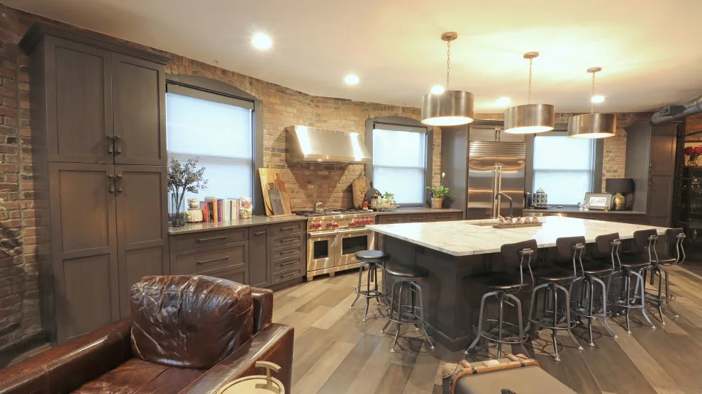 Phoenix Theatre Condominium by Trillium Cabinet Company - Photo 3