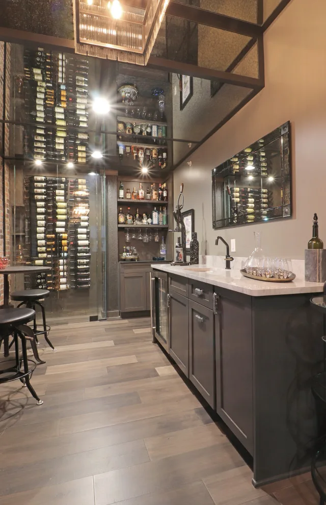 Phoenix Theatre Condominium by Trillium Cabinet Company - Photo 2