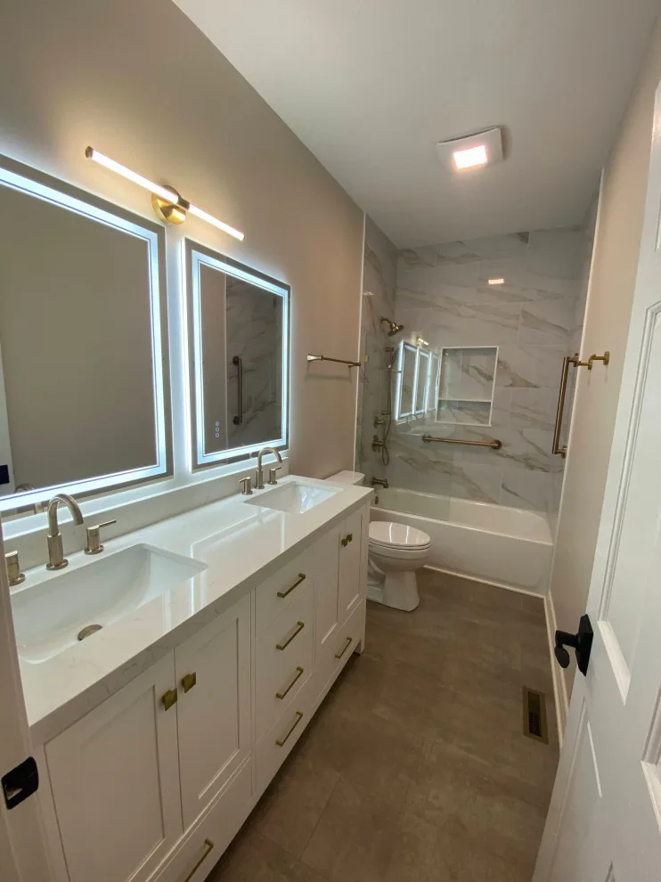 Municipal Restroom in Plain City by Fast Bath Makeover - Photo 11