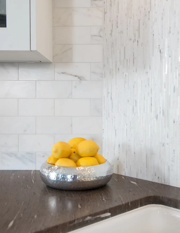 Plaza Condo Renovation 2 by Kitchen Studio: Kansas City - Photo 7