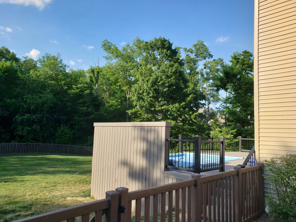 Deck by the Poolside by Peoria Tile And Carpenters - Photo 3