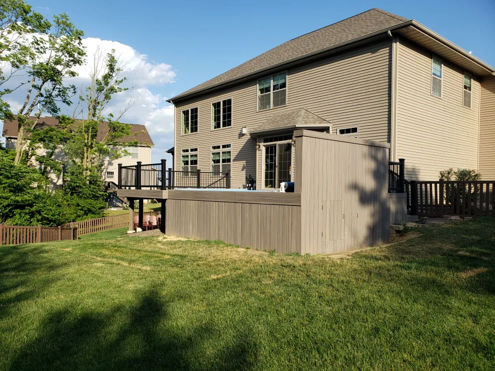 Deck by the Poolside by Peoria Tile And Carpenters - Photo 5