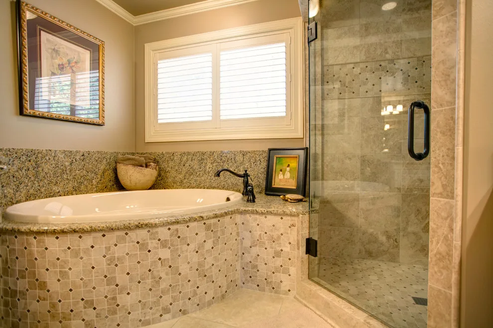 Portland Primary Bathroom by Leigh Lusk Interiors - Photo 3