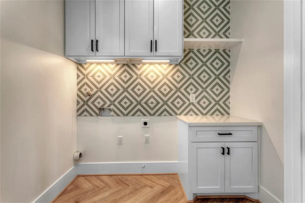 Houston Heights Powder Room and Laundry Area by Analog HTX - Photo 2