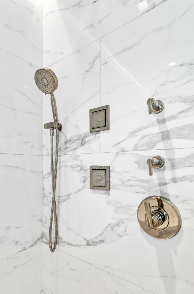 Winnetka Primary Bathroom Renovation by Airoom Architects-Builders-Remodelers - Photo 7