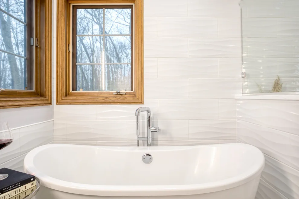 Primilia Drive Main Bathroom by Anna Kennedy With MBS Interiors - Photo 7