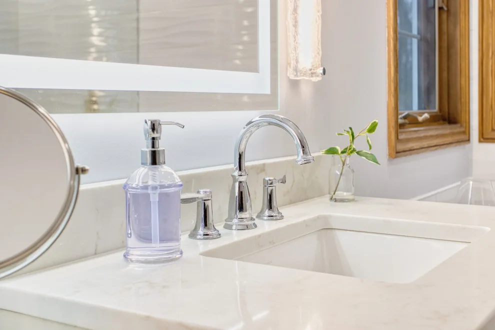 Primilia Drive Main Bathroom by Anna Kennedy With MBS Interiors - Photo 8