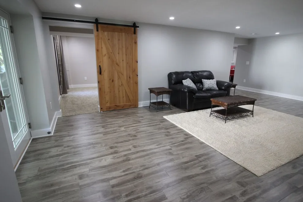 M Zuckerman Contracting LLC - Photo 11