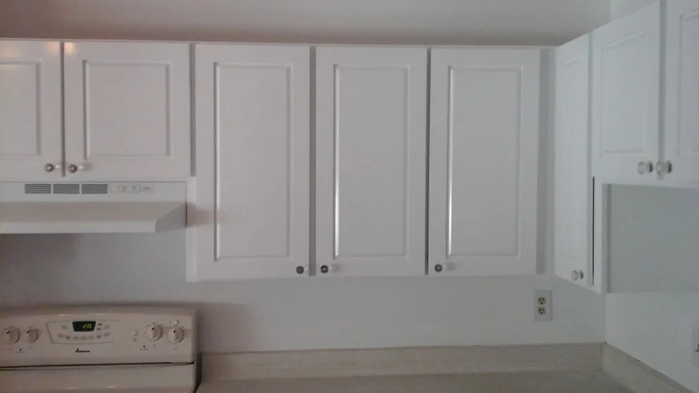 Design Decorating & Kitchens LLC - Photo 3
