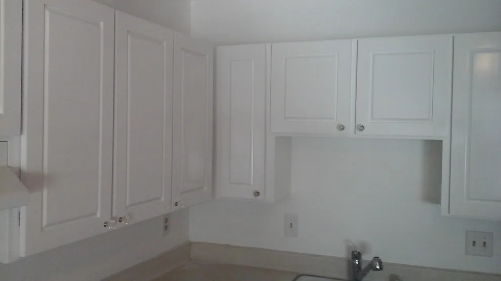 Design Decorating & Kitchens LLC - Photo 14