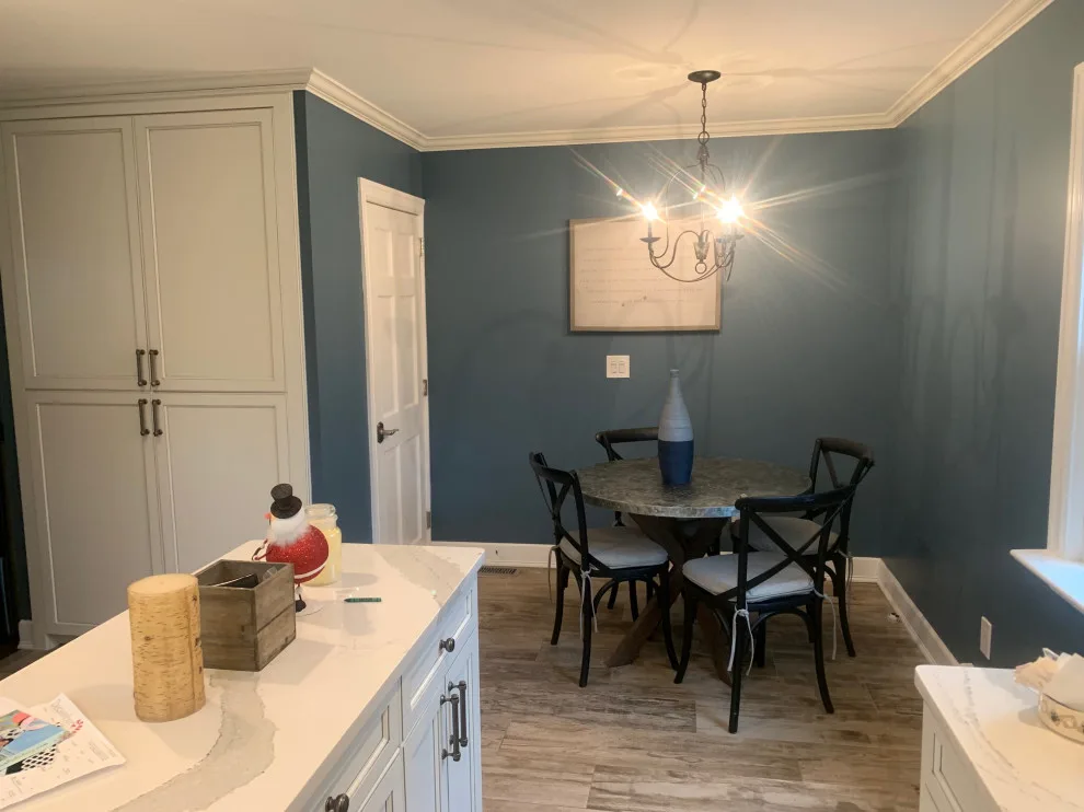 Fantastic Transitional Kitchen by K & M Flooring-Renovations Inc. - Photo 5