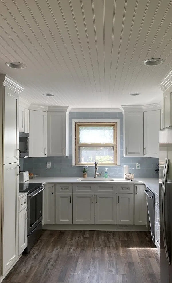 ProLux REMODELING - Photo 9