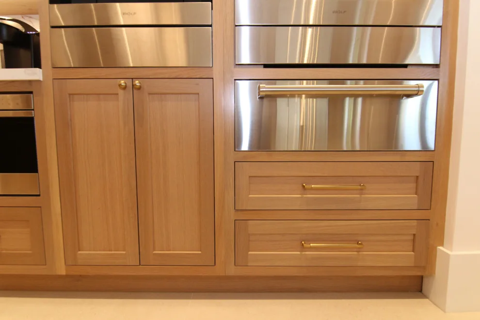 Quarter Sawn White Oak Marvel by Eleet Fine American Cabinetry - Photo 4