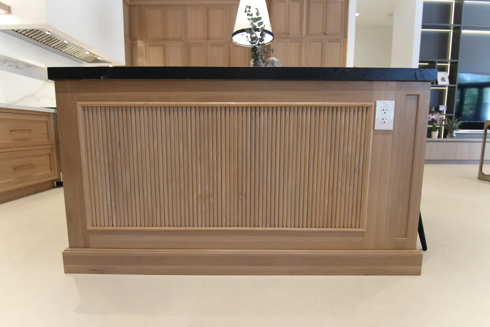 Quarter Sawn White Oak Marvel by Eleet Fine American Cabinetry - Photo 13