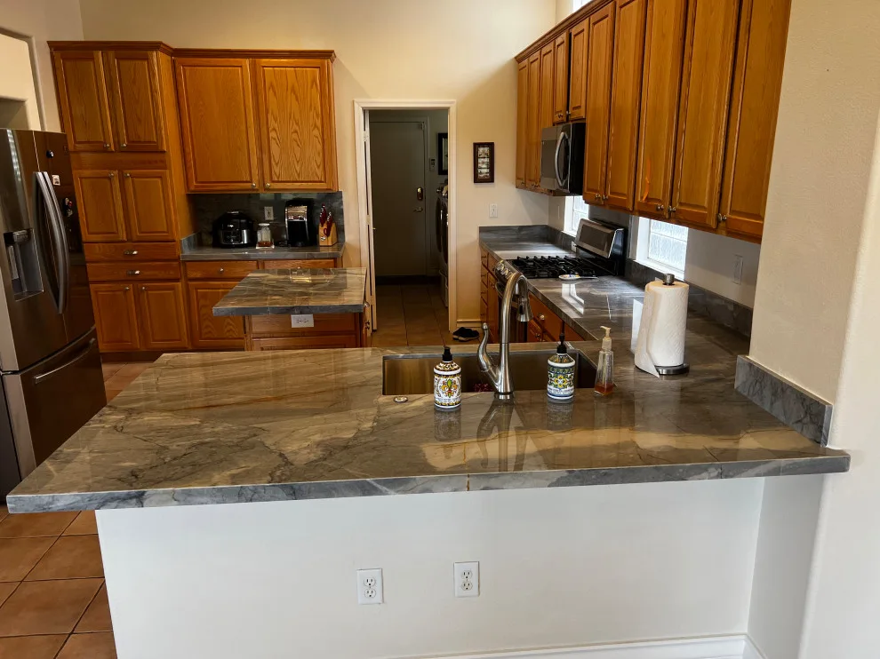 Quartz Counter Surfaces by HomRem LLC - Photo 11