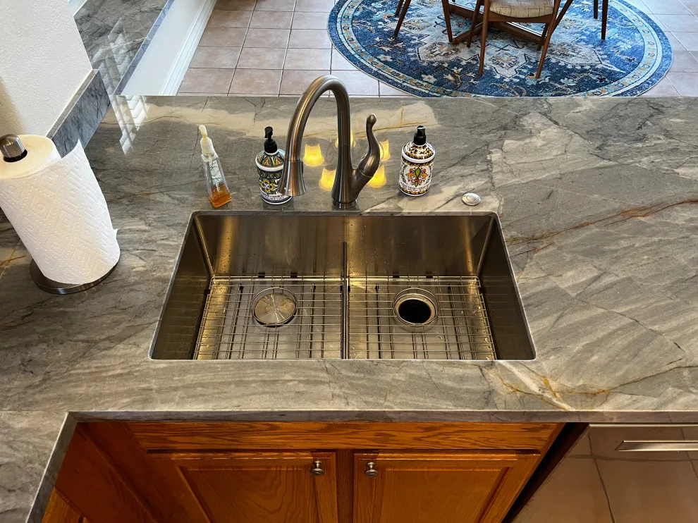 Quartz Counter Surfaces by HomRem LLC - Photo 7