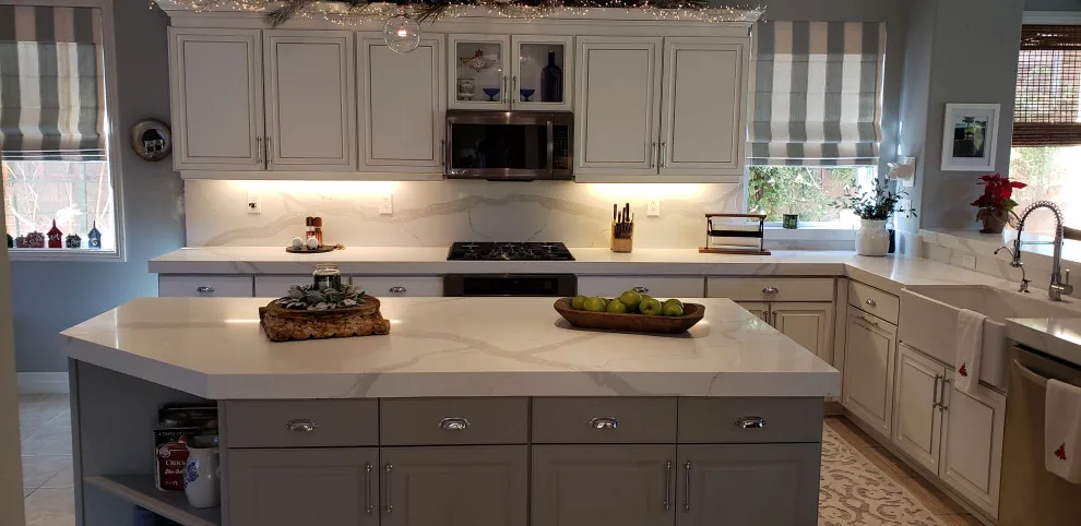 Elevated Panel Cabinets with Quartz Surfaces by HomRem LLC - Photo 2