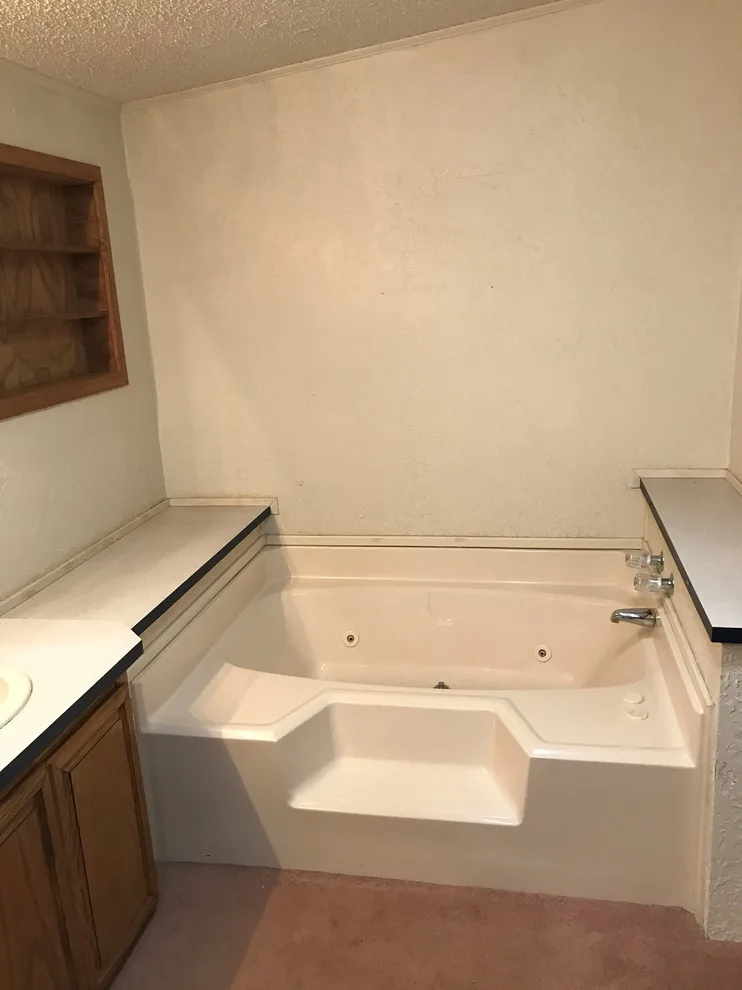 Ralls, TX Renovation by Bath Innovations By LHG - Photo 8
