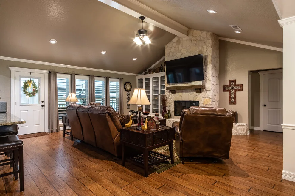 Chico Ranch - BarX - Angleton - 2017 Flood by JC Remodeling & Restoration, LLC - Photo 13