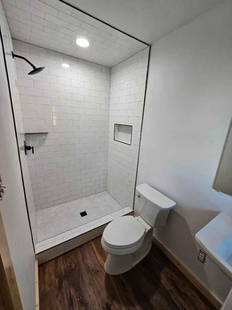 Home Kitchen and Bathroom Revamp by RC Contracting Remodeling - Photo 5