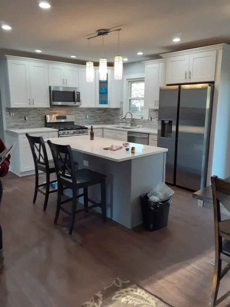 Modern Kitchens by ME Design by ME DESIGN And Construction - Photo 15