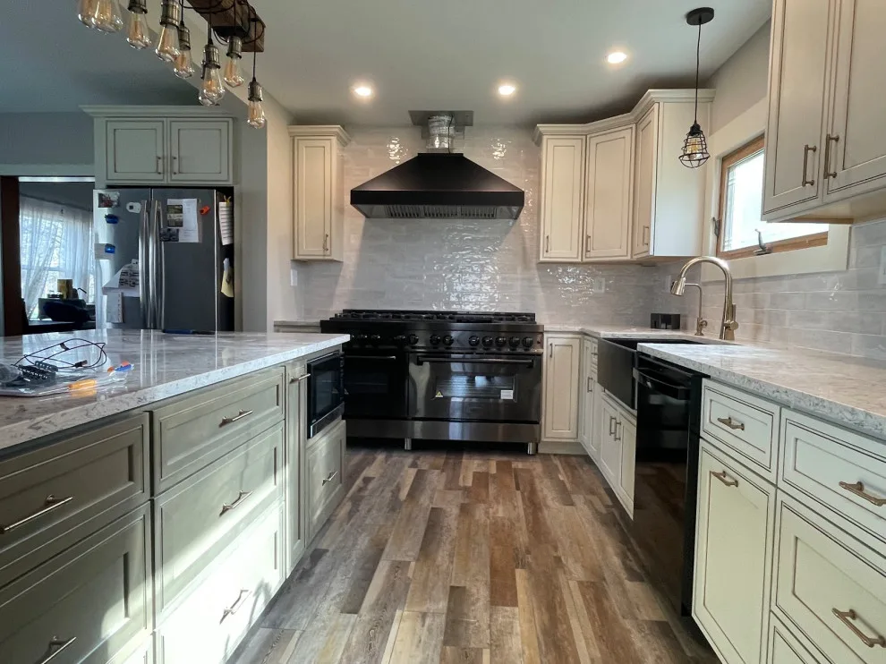 Modern Kitchens by ME Design by ME DESIGN And Construction - Photo 13
