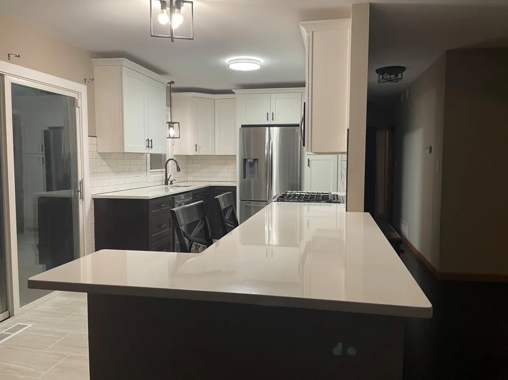 Modern Kitchens by ME Design by ME DESIGN And Construction - Photo 7