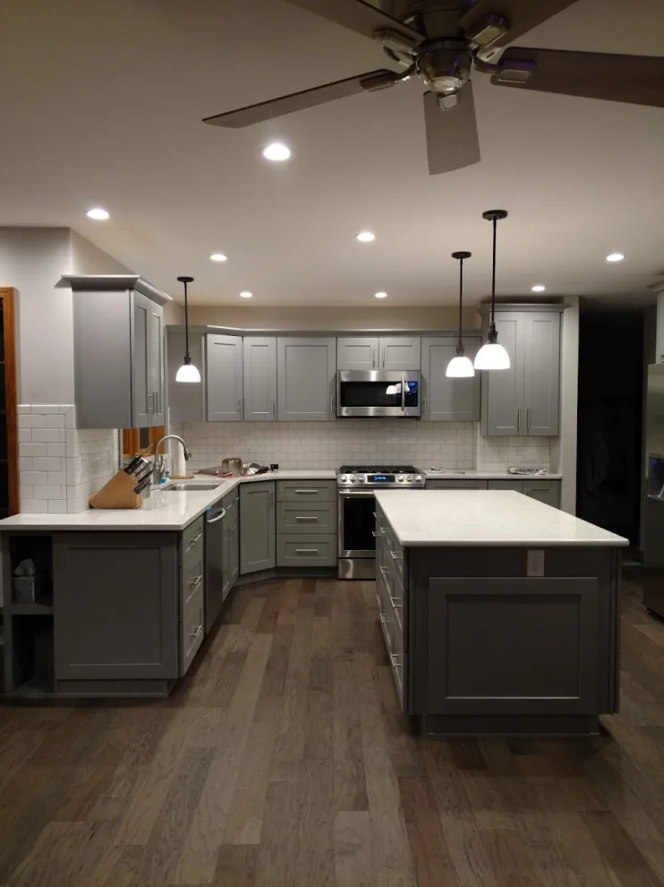 Modern Kitchens by ME Design by ME DESIGN And Construction - Photo 6