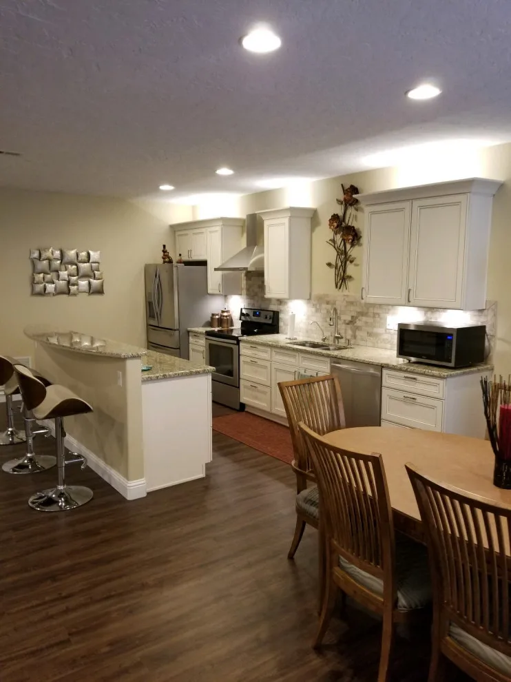 Latest Projects by Burton's Luxury Bath & Kitchen - Photo 3