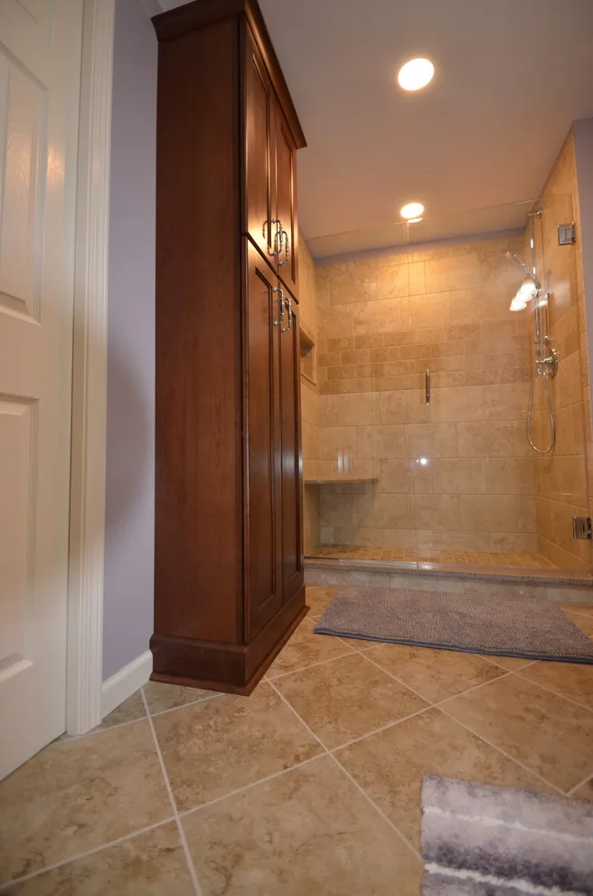 Updated Main Bathroom by Conrad Kitchen, Bath And Remodeling LLC - Photo 4