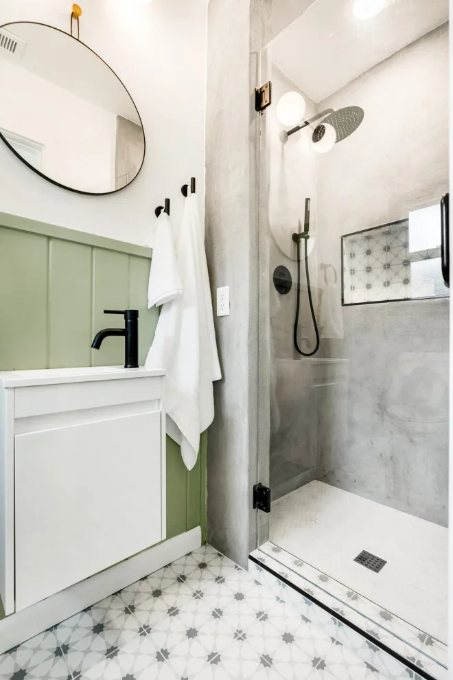 Vaughn Construction - Photo 3