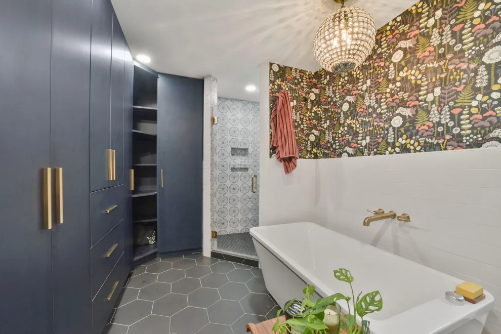 Revitalizing Home Spaces: Remodeling Bathroom, Kitchen, and Flooring by Smart Remodeling LLC - Photo 3