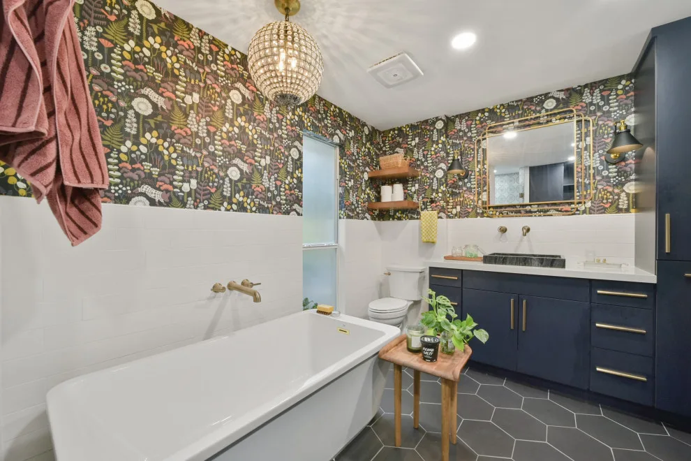 Revitalizing Home Spaces: Remodeling Bathroom, Kitchen, and Flooring by Smart Remodeling LLC - Photo 17
