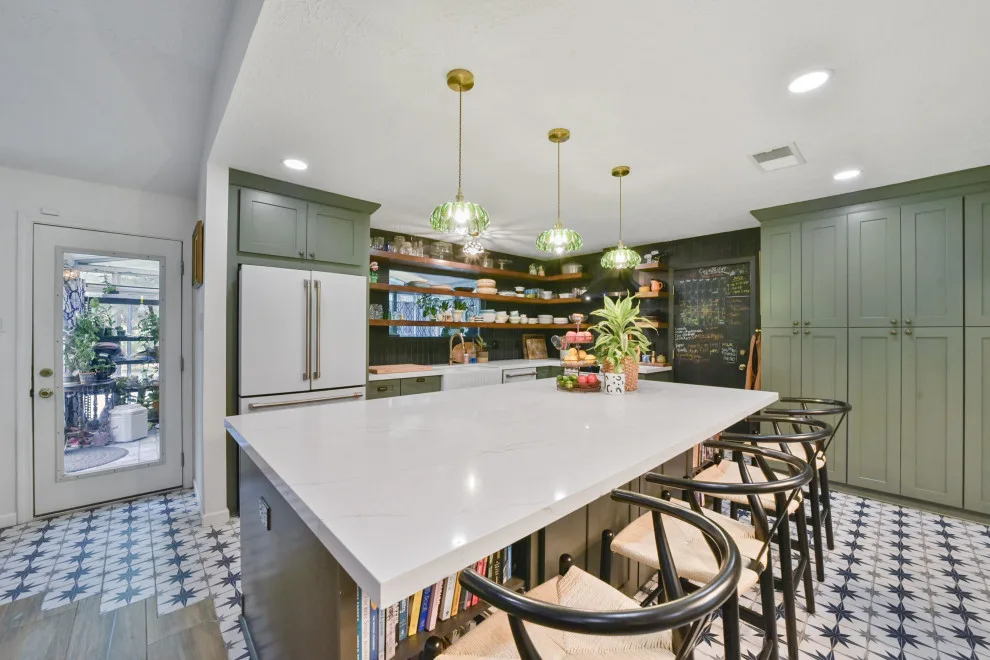 Revitalizing Home Spaces: Remodeling Bathroom, Kitchen, and Flooring by Smart Remodeling LLC - Photo 19