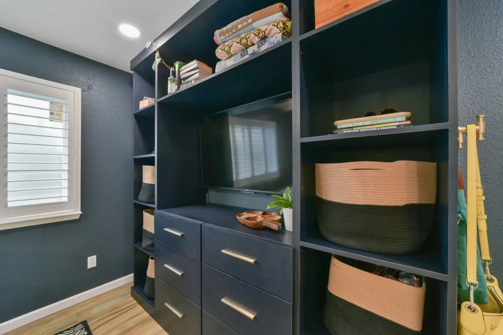 Revitalizing Home Spaces: Remodeling Bathroom, Kitchen, and Flooring by Smart Remodeling LLC - Photo 14