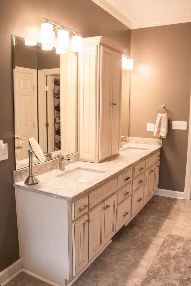 Summit Avenue by Merit In Home - Photo 12