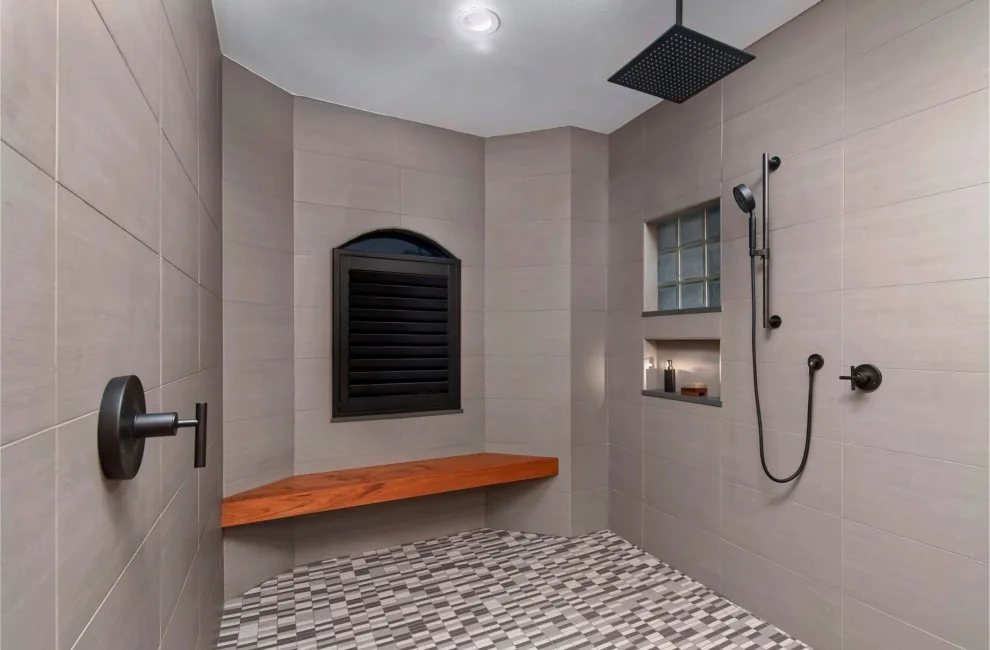 Rollingwood Complete Home Makeover by New Creations Custom Kitchen And Bath - Photo 18