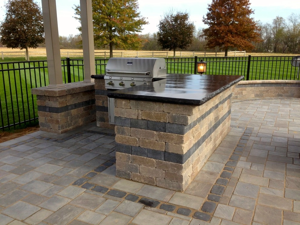 Traditional Outdoor Kitchen by Creative Hardscapes - Photo 3