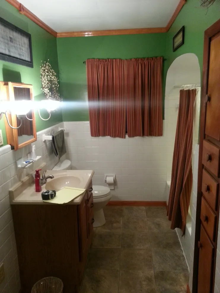 Rowland's Restroom by Hallowed Ground Home Improvement LLC - Photo 3